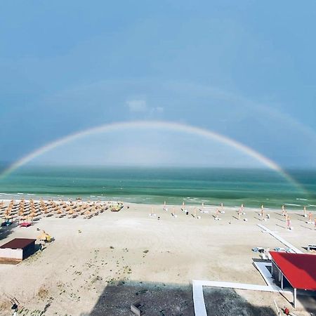 Wave 2 Mamaia Prima Linie Vedere La Mare 120Mp 那沃达利 外观 照片