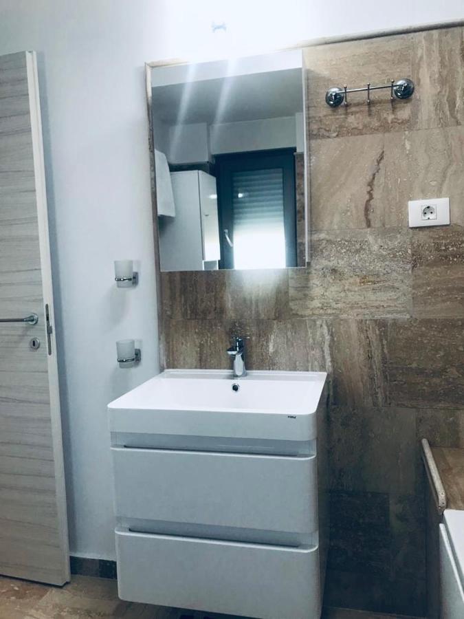 Wave 2 Mamaia Prima Linie Vedere La Mare 120Mp 那沃达利 外观 照片